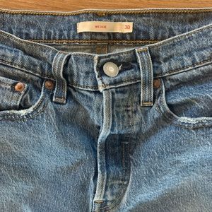 Levi Wedgie size 30